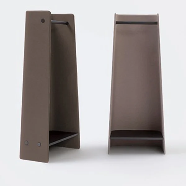 Parentesi coat rack