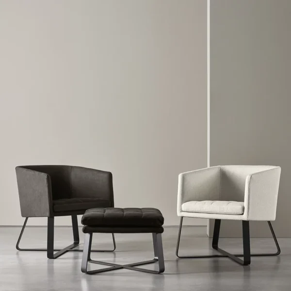 LOLYTA ARMCHAIR 1