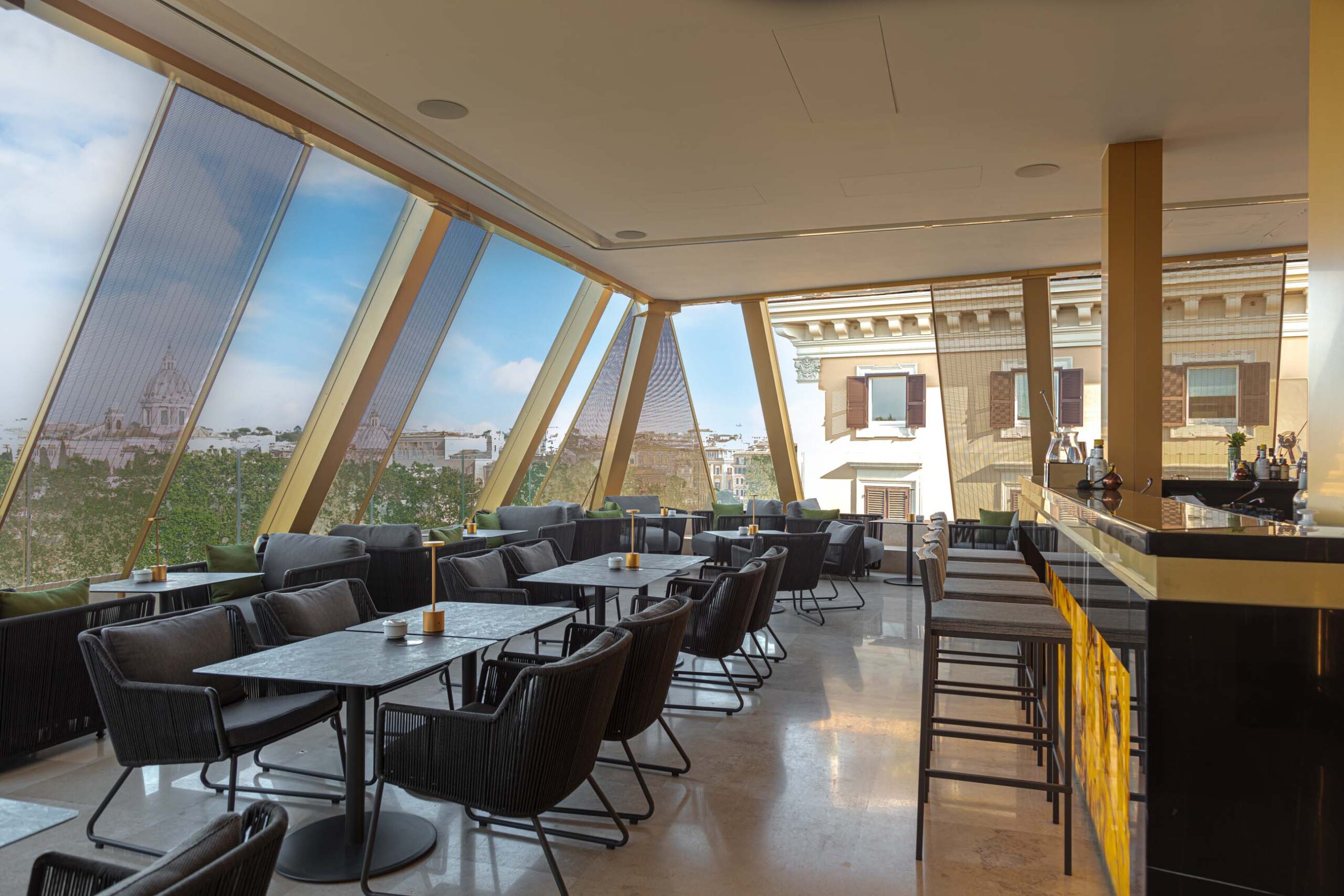 Choosing the Right Contract Hotel Furniture and Restaurant Furniture 2 61A0309 HDR scaled 1