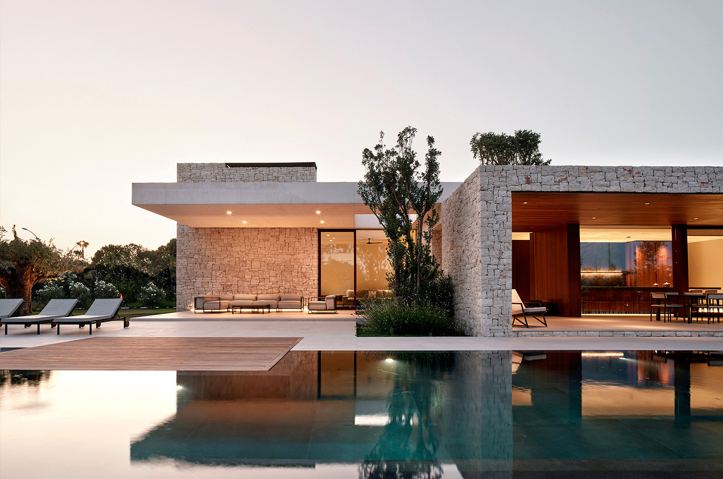 Madrigal-house-evidenza