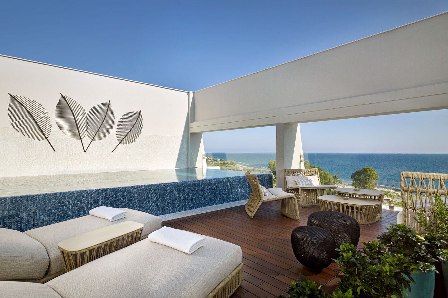 Parklane-Resort-Spa-Cipro-2