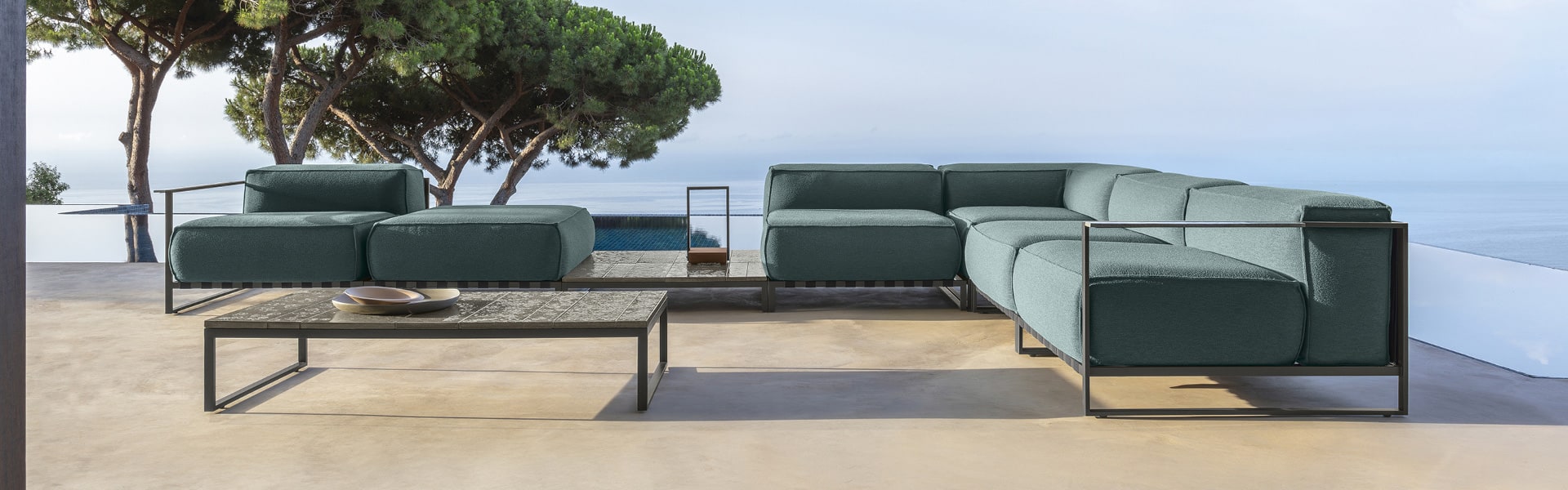 Titans of Luxury Furniture Brands: A Comprehensive Comparison 7 4foto home Casilda w