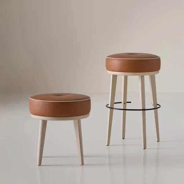 Club low stool - Image 3