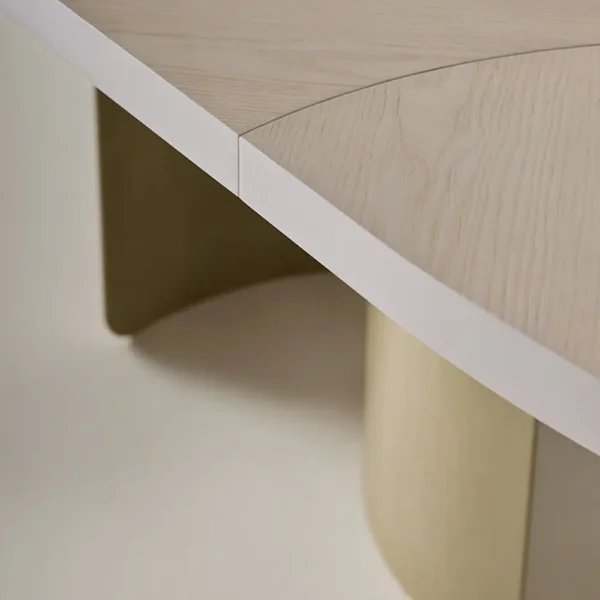 Onda Fresno dining table - Image 3
