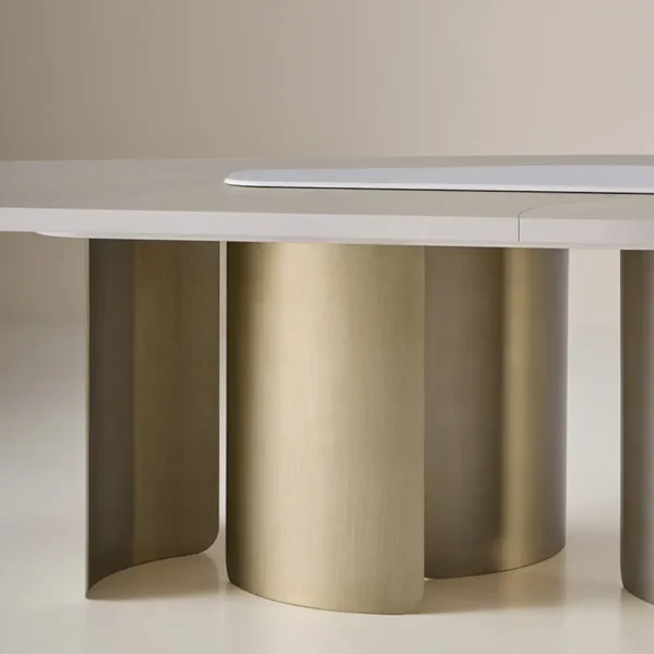 Onda Fresno dining table - Image 5