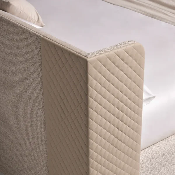 Master bed - Image 3