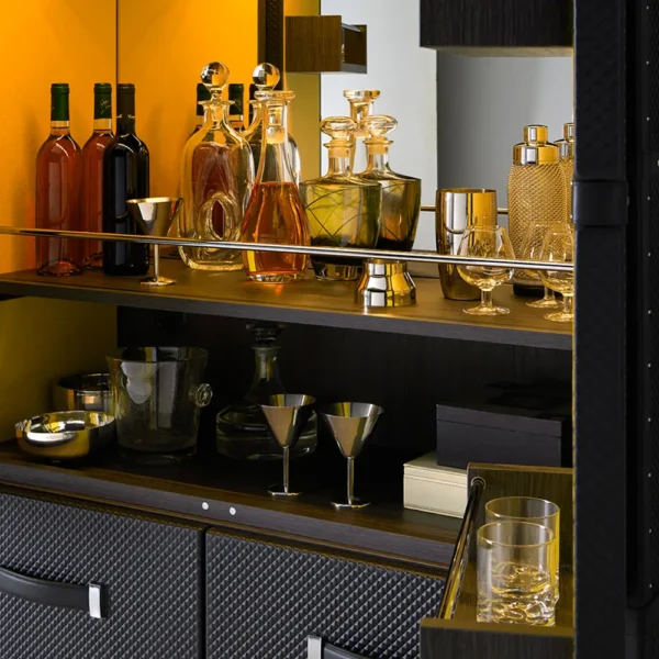 Traveler bar cabinet - Image 5