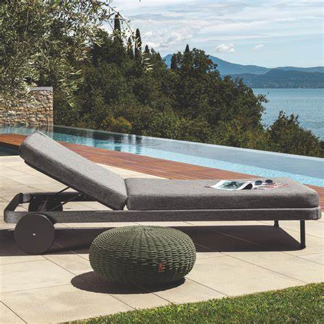Rattan Pouf: A Luxury Accent for Modern Interiors 5 OIP 4