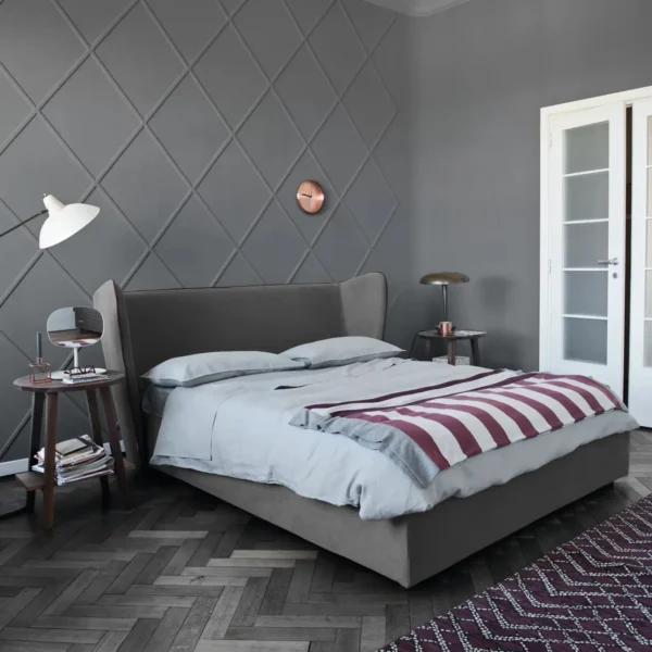 LC nightstand - Image 13