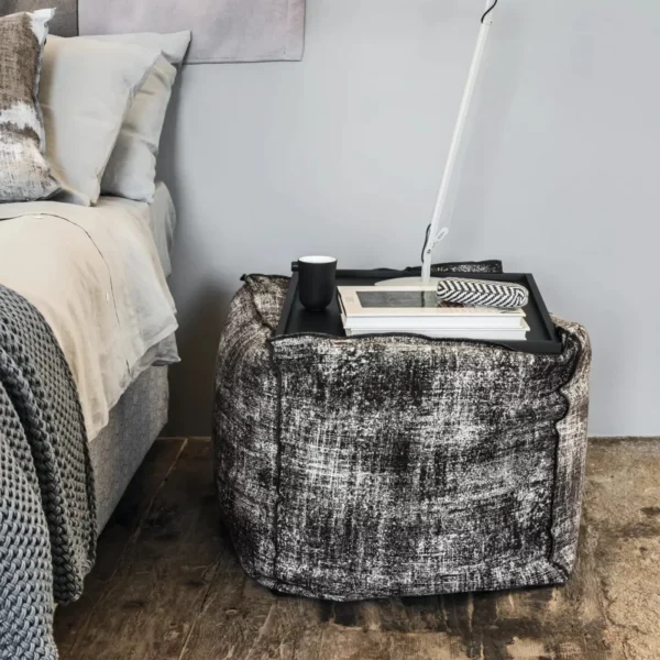 Simple bed - Image 4