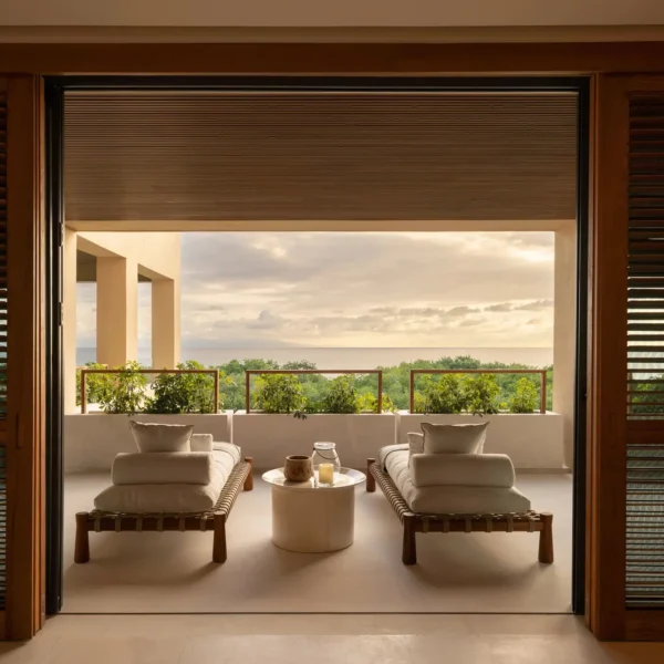 Guna sun Lounge - Image 10