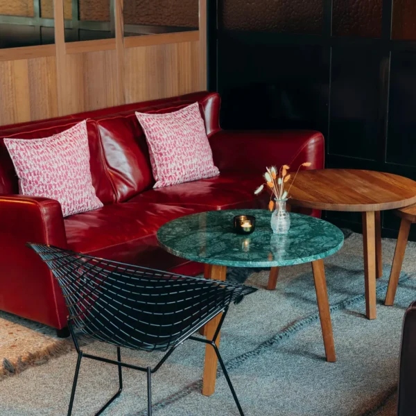 Inout side table - Image 9
