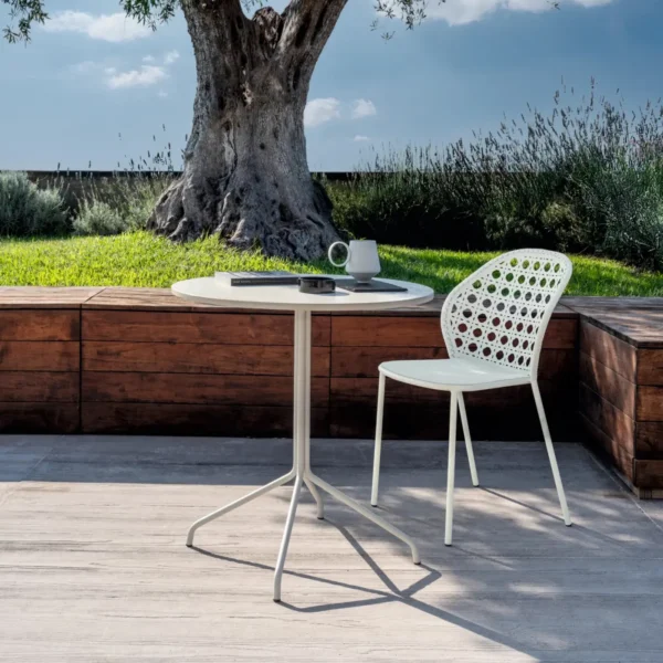 Brise Dining table - Image 8