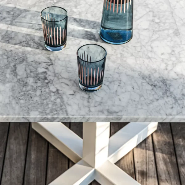 Inout Dining table - Image 3