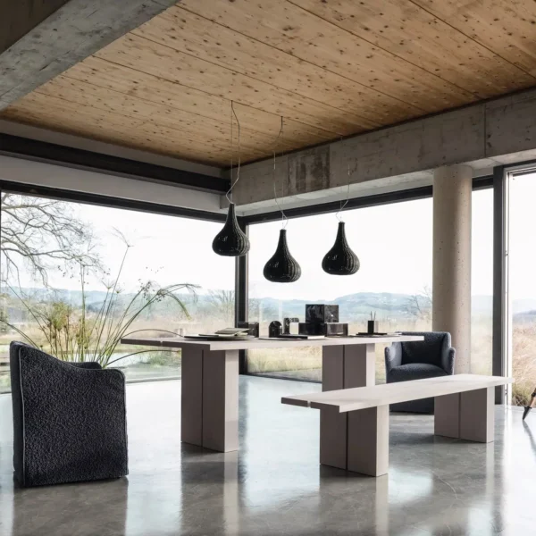 Yaku Dining table - Image 3