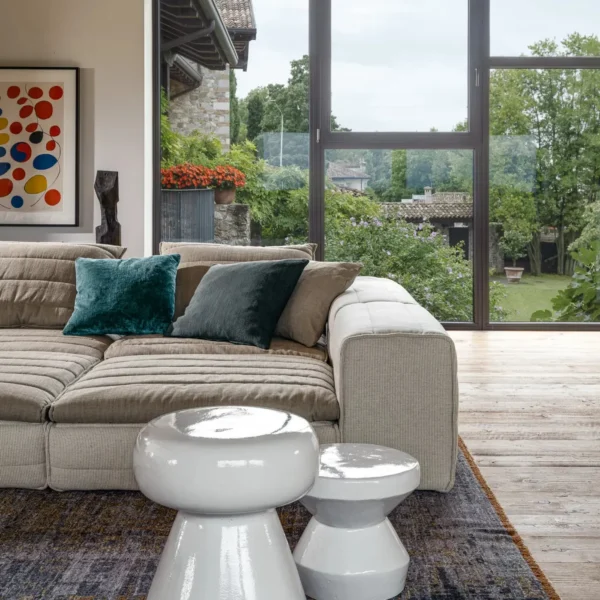 Inout side table - Image 14