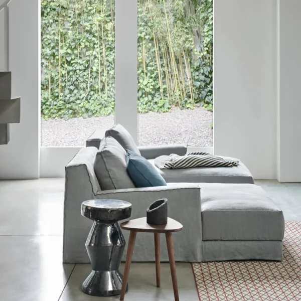 Brick side table - Image 9