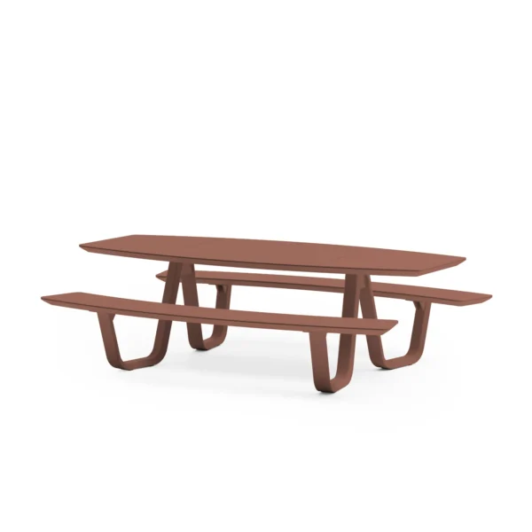 8Teen Dining table