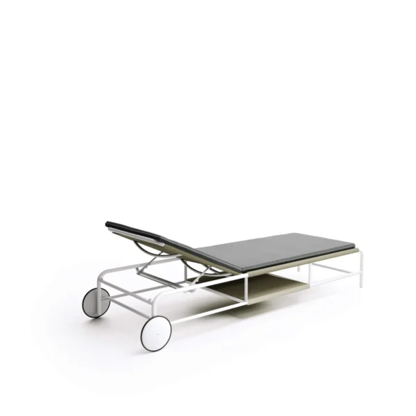 Air Chaise Lounge