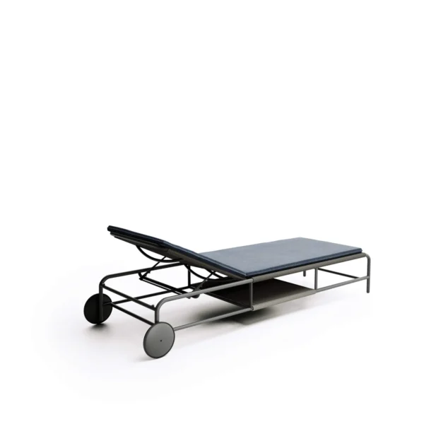 Air Chaise Lounge - Image 4