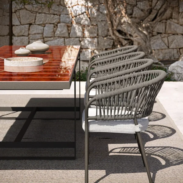 Capri 250 Dining table - Image 5
