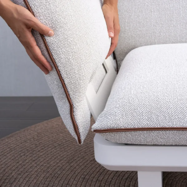 Venice Sofa - Image 15