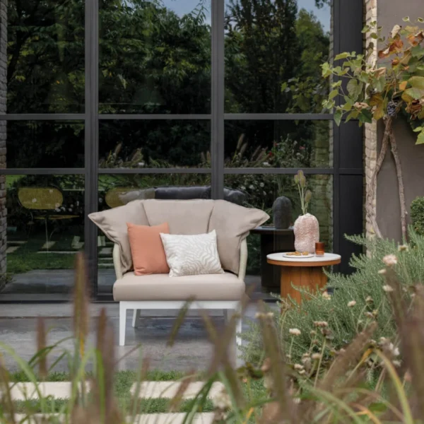 Dream 2.0 Armchair - Image 21