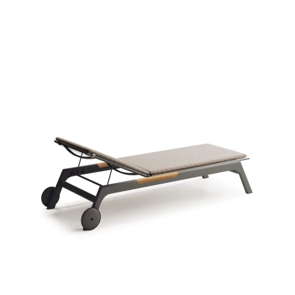 Nevada Chaise Lounge - Image 8