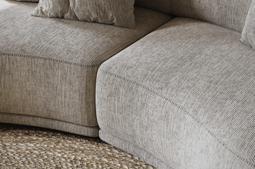 Olivia sofa with blanket stitching 1400x933 1
