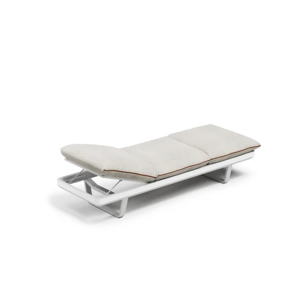 Venice Chaise Lounge - Image 5