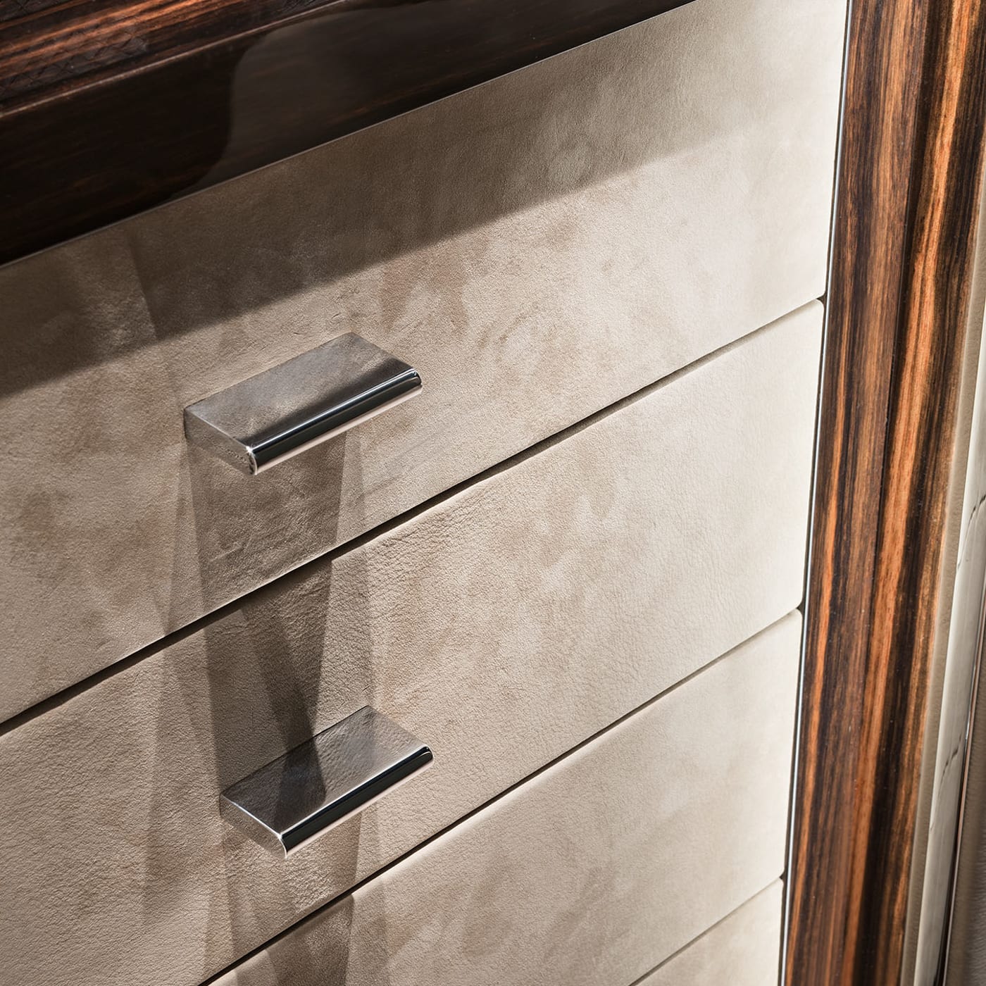 Venere Pouf and Bench 15 Venere Pouf and Bench - Image 15