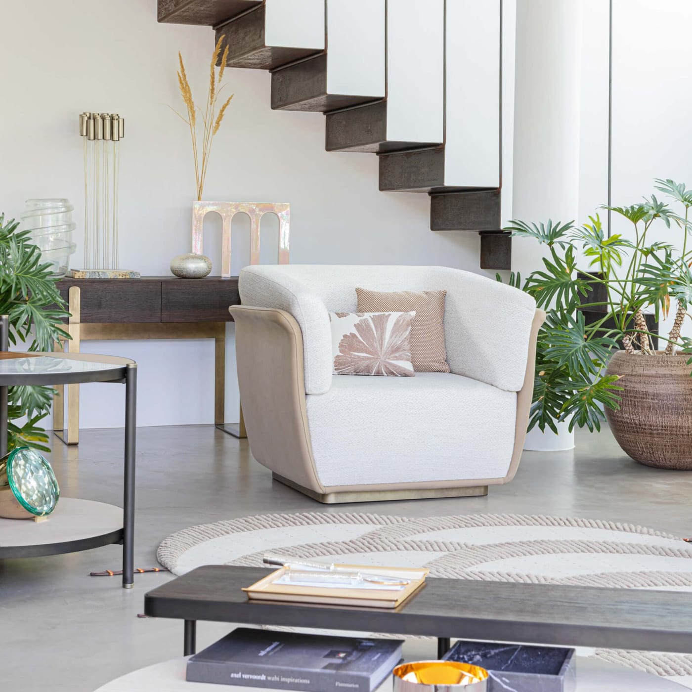 Olivier Side table 5 Olivier Side table - Image 5