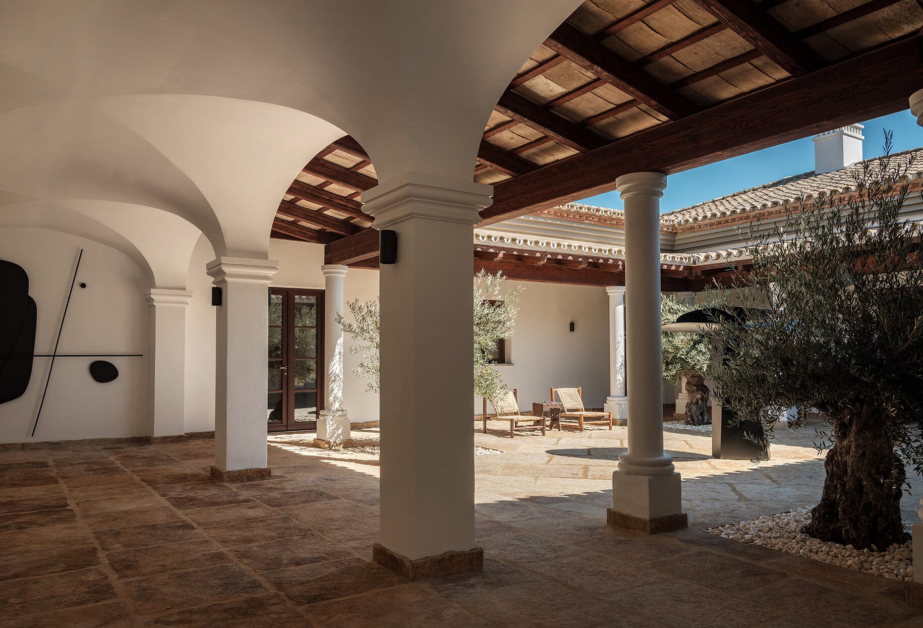 Casa-de-Agosto-esterno-01-1830x1245