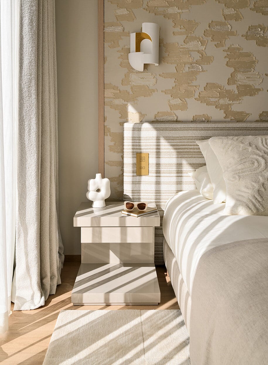 D98_8029_Studio_Erick_Saillet-915x1245