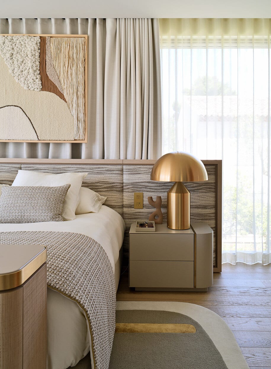 D98_8264_Studio_Erick_Saillet-915x1245