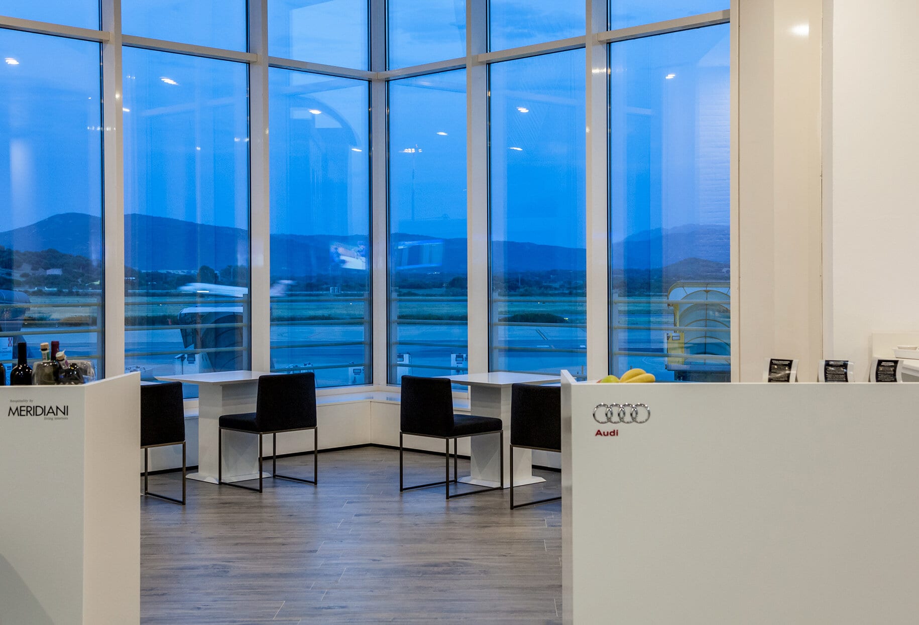 Olbiaairportlounge04-1830x1245