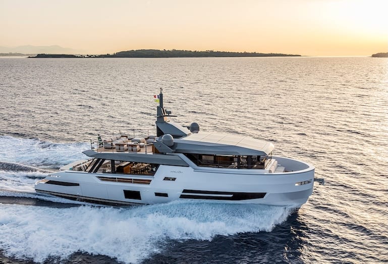 SHERPAXL-134-1830x1245