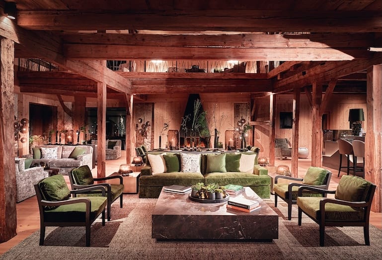 mmr24_1777_p-1830x1245