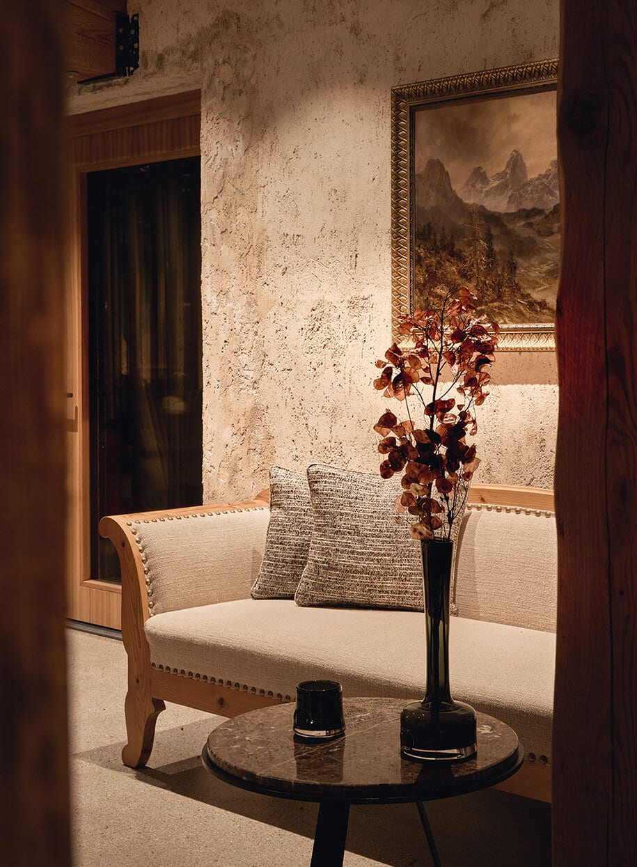 mmr24_1966_p-915x1245