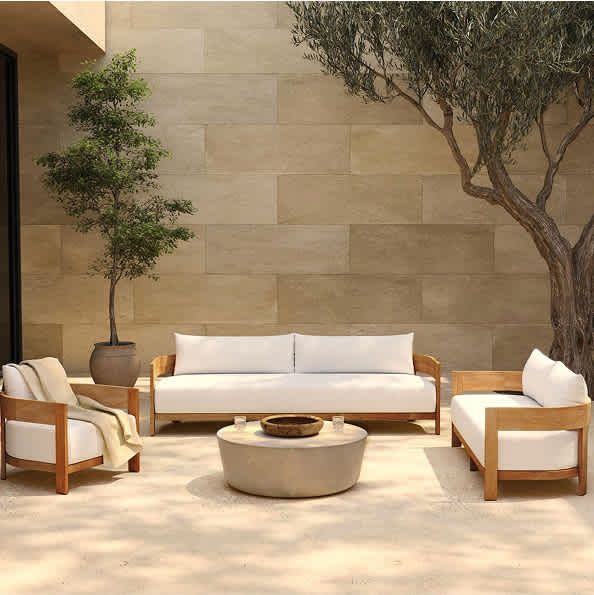 The Real Test of Climate-Proof Outdoor Luxury: Aluminum vs. Teak Under the Southern California Sun 2 aluminum vs teak