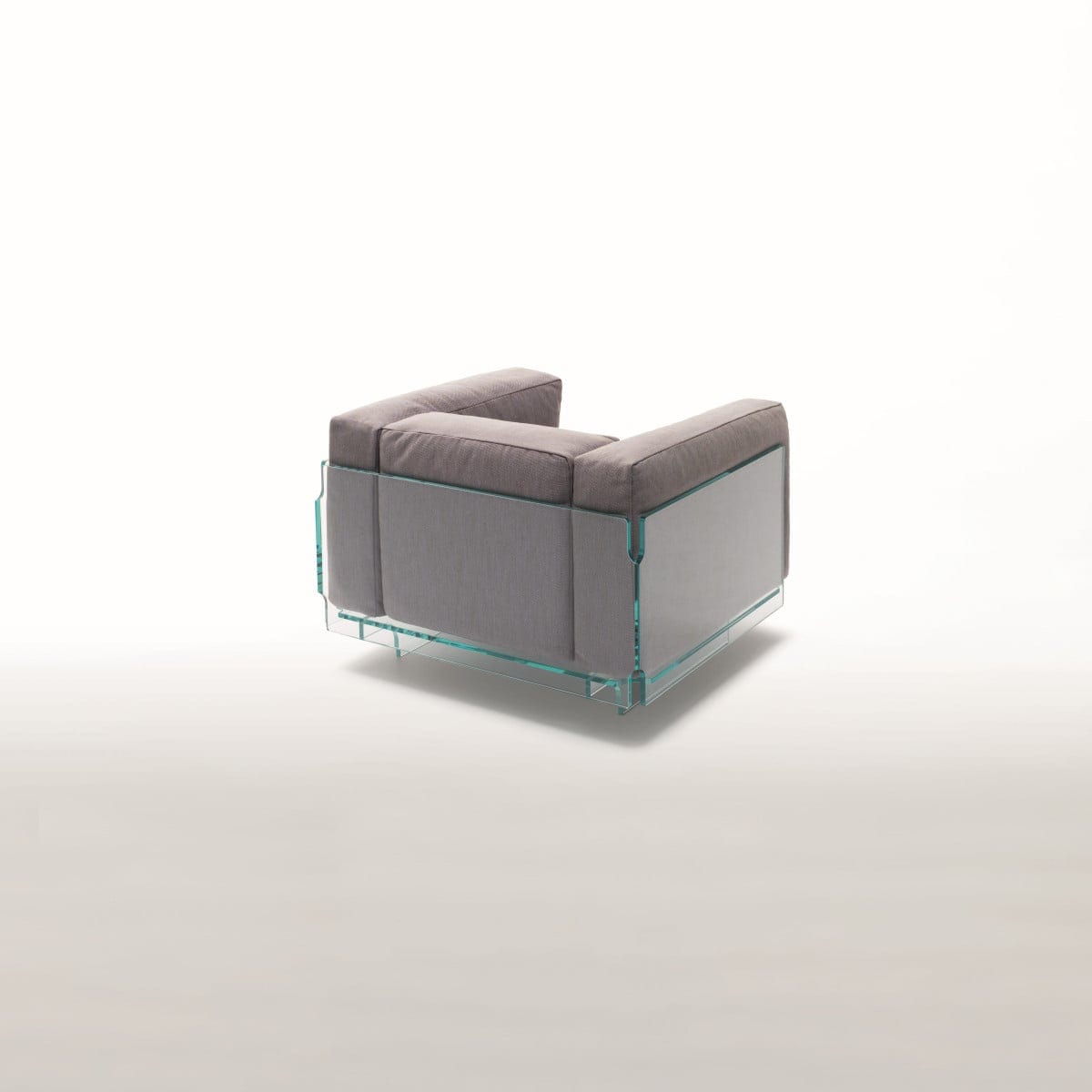 Crystal Lounge 3 Crystal Lounge - Image 3