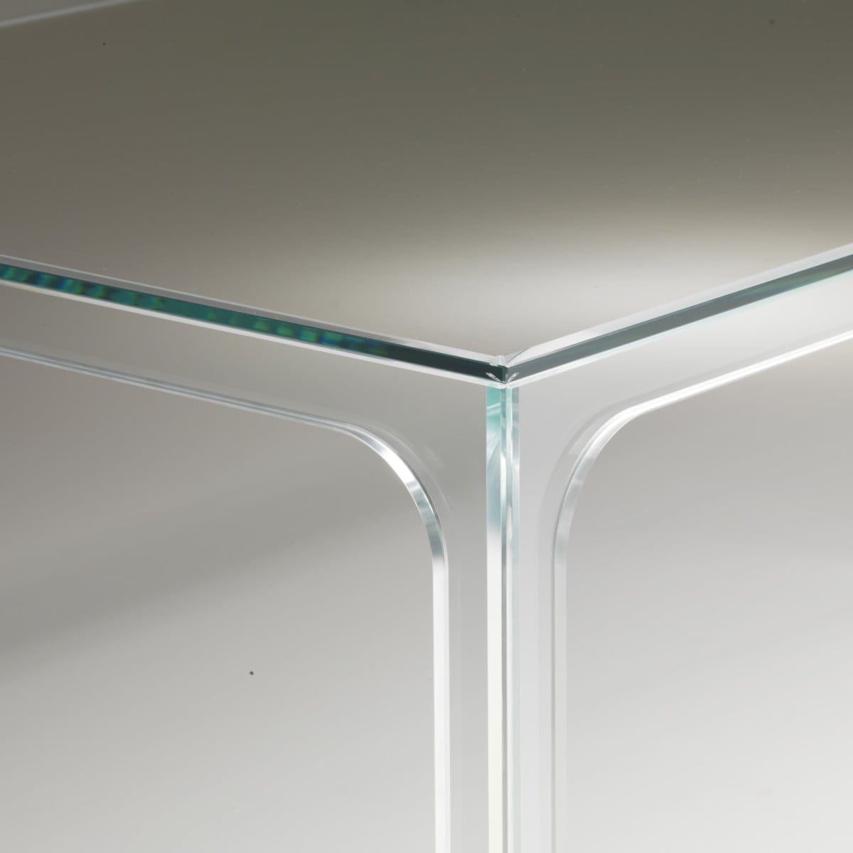 Oscar 6 Oscar - Image 6