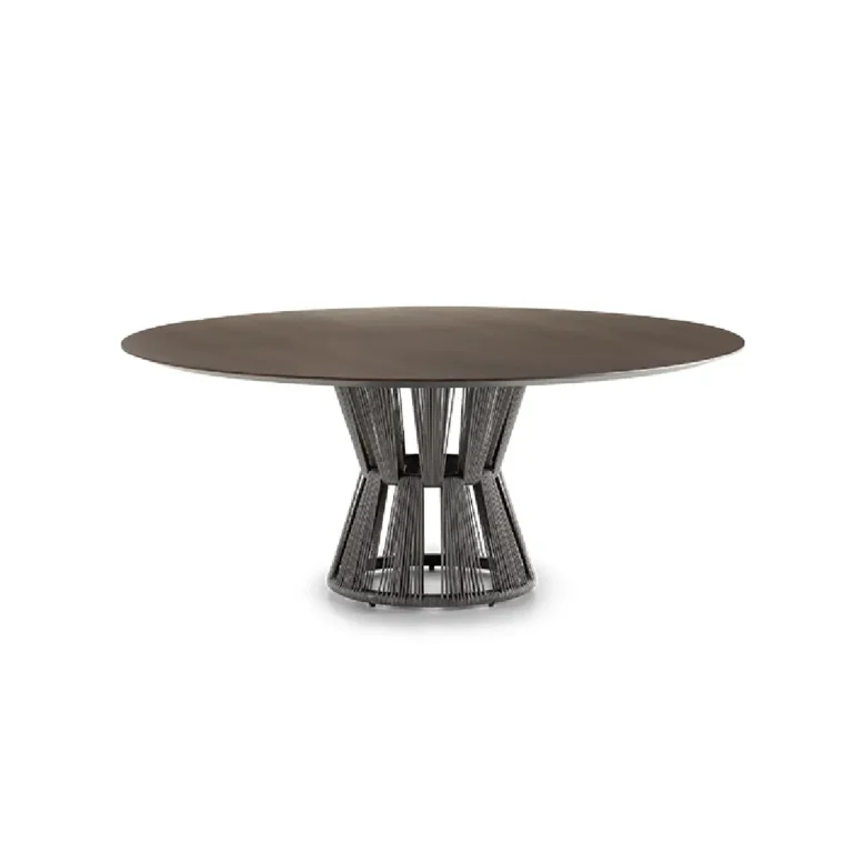 Machard Table