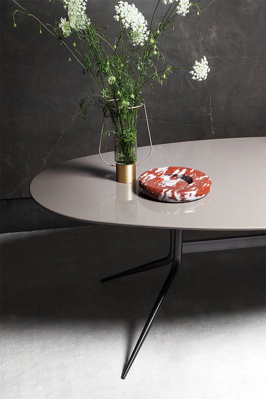 1500 Swing Table 5 1500 Swing Table