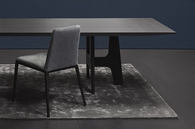 4050 Italo Table 10 4050 Italo Table
