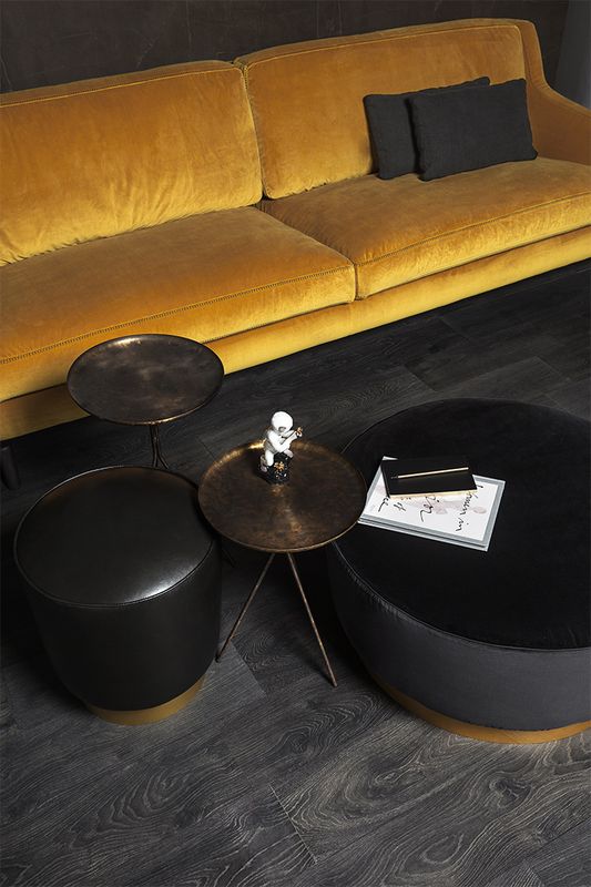314 A Round Pouf 4 314 A Round Pouf
