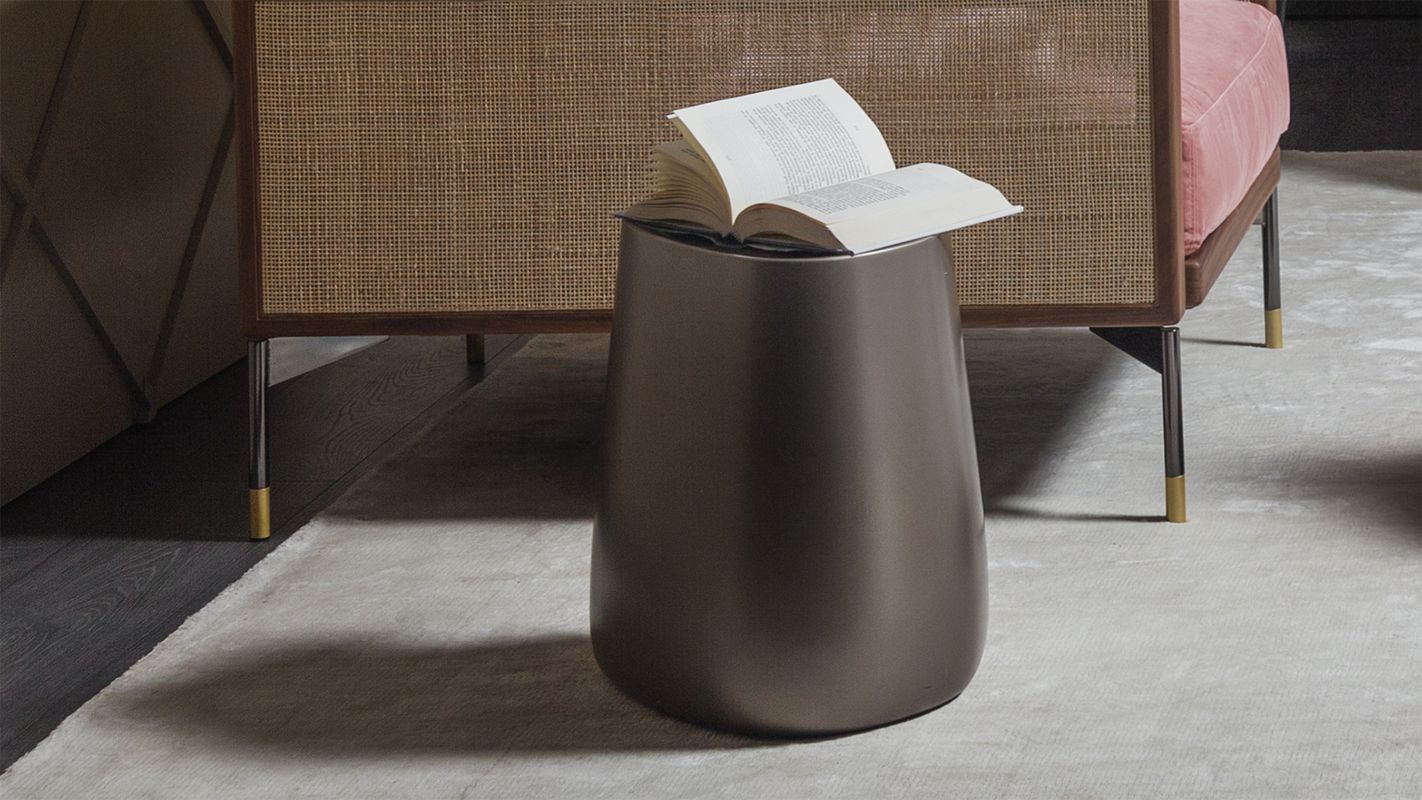 9200 Pico Side Table 3 9200 Pico Side Table