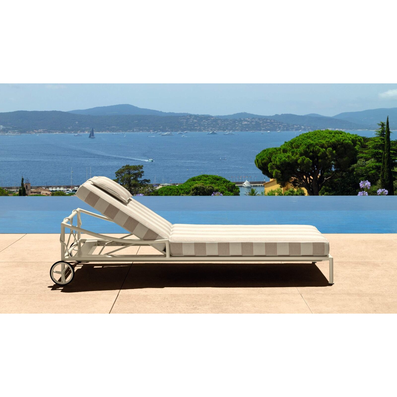 Capri Sunbed 1 Capri Sunbed