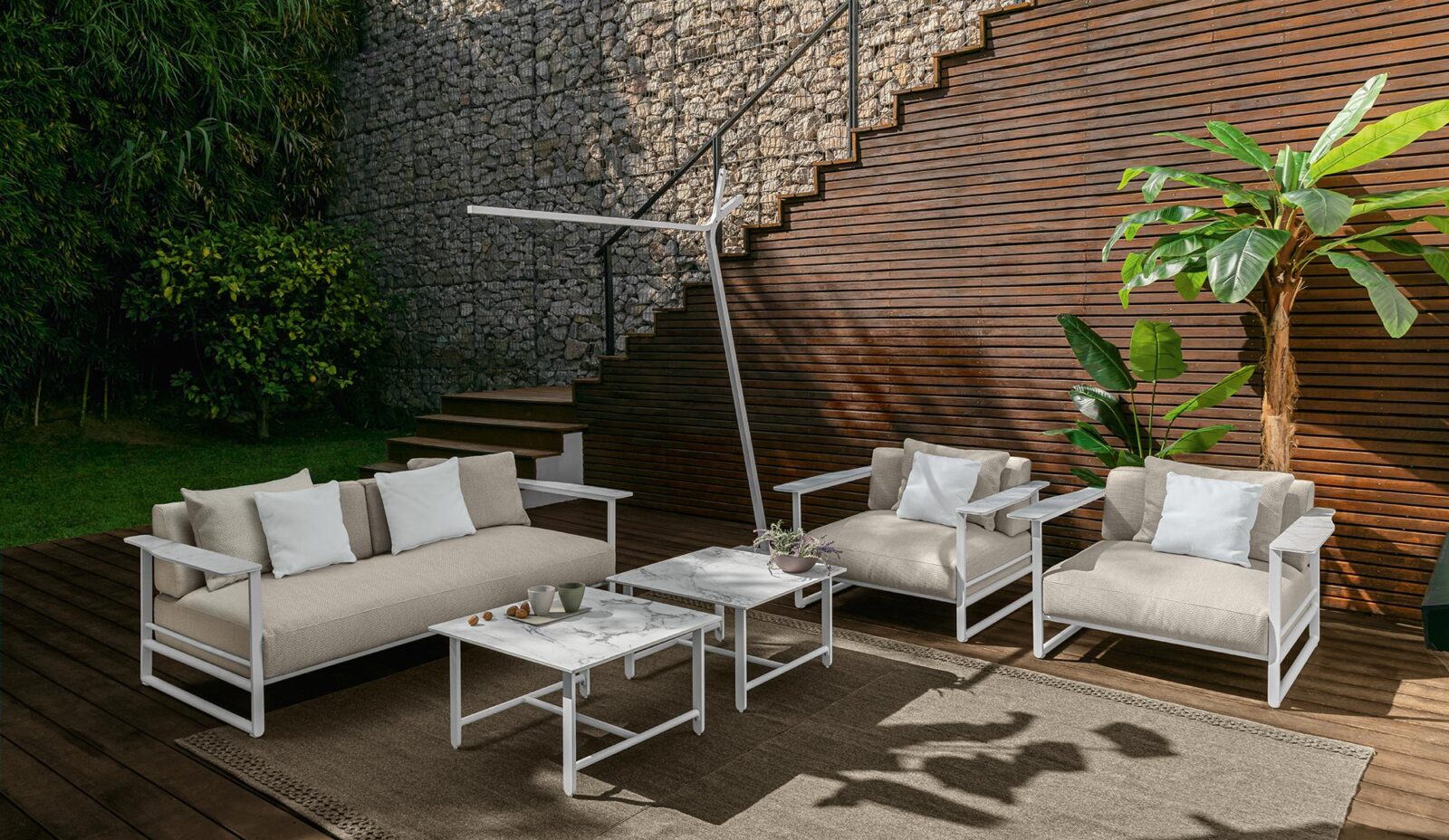 Cleo//Alu Arc Lamp 4 Cleo//Alu Arc Lamp