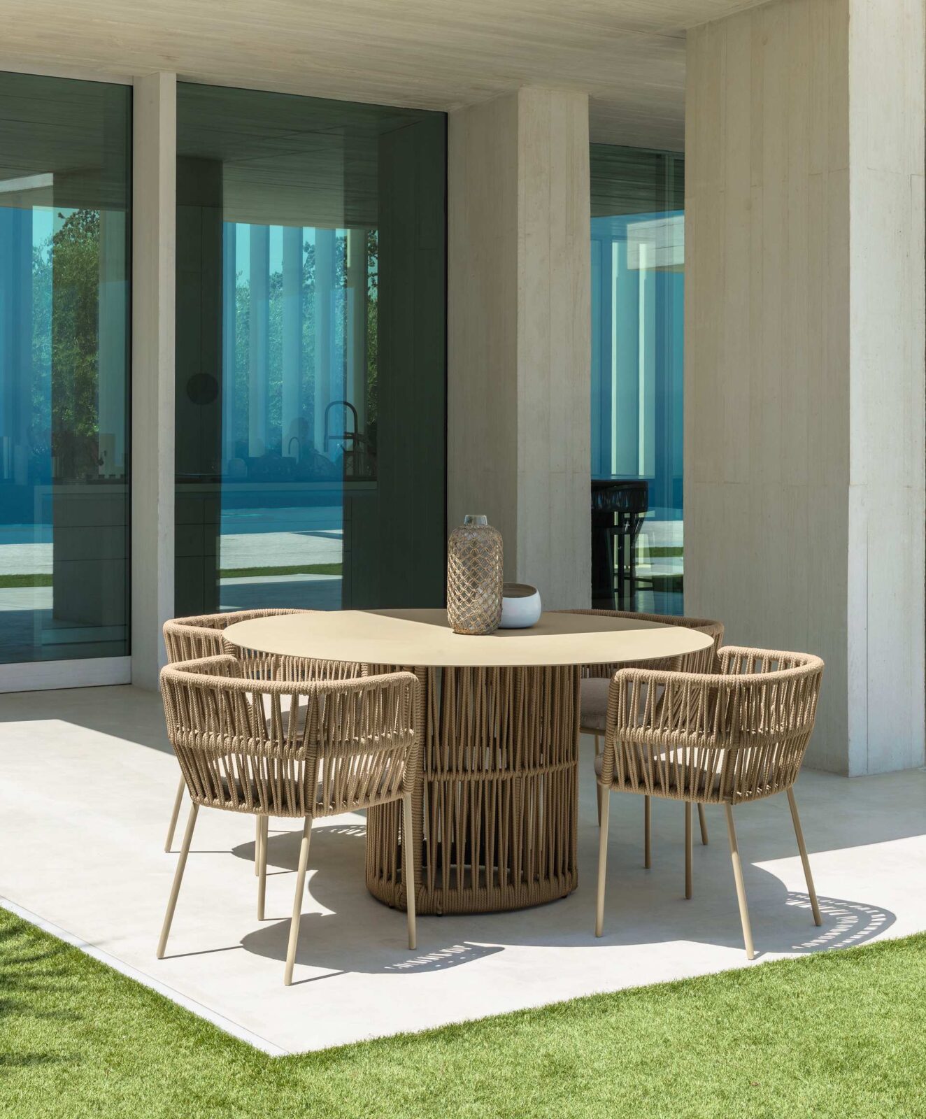 Cliff Dining Table 80×80 6 Cliff Dining Table 80×80